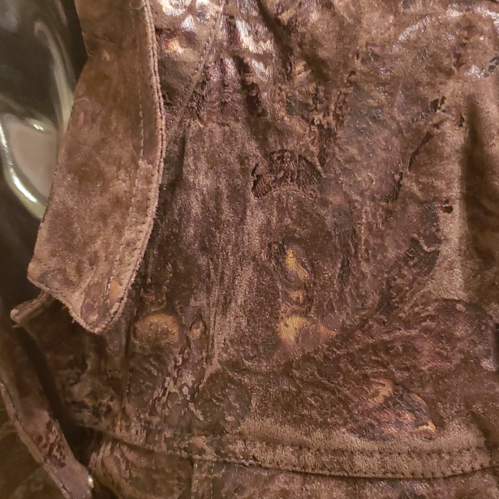 Jacket - Picture 8 of 9